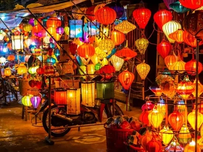 VIAJE A VIETNAM PARA VIVIR EL MÁGICO FESTIVAL DE LUCES
