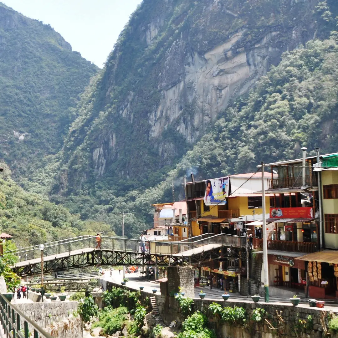 Donde la historia vive en cada montaña
